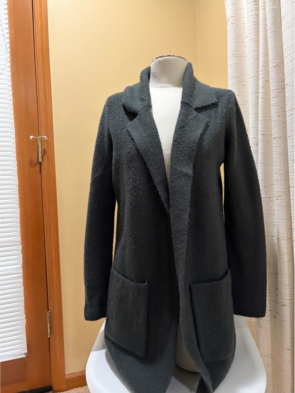 Philosophy dark gray/green textured knit cardigan blaze notched lapels XSMALL